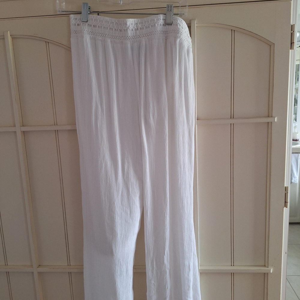 Alyx Wide Leg White Pants - Picture 4 of 15
